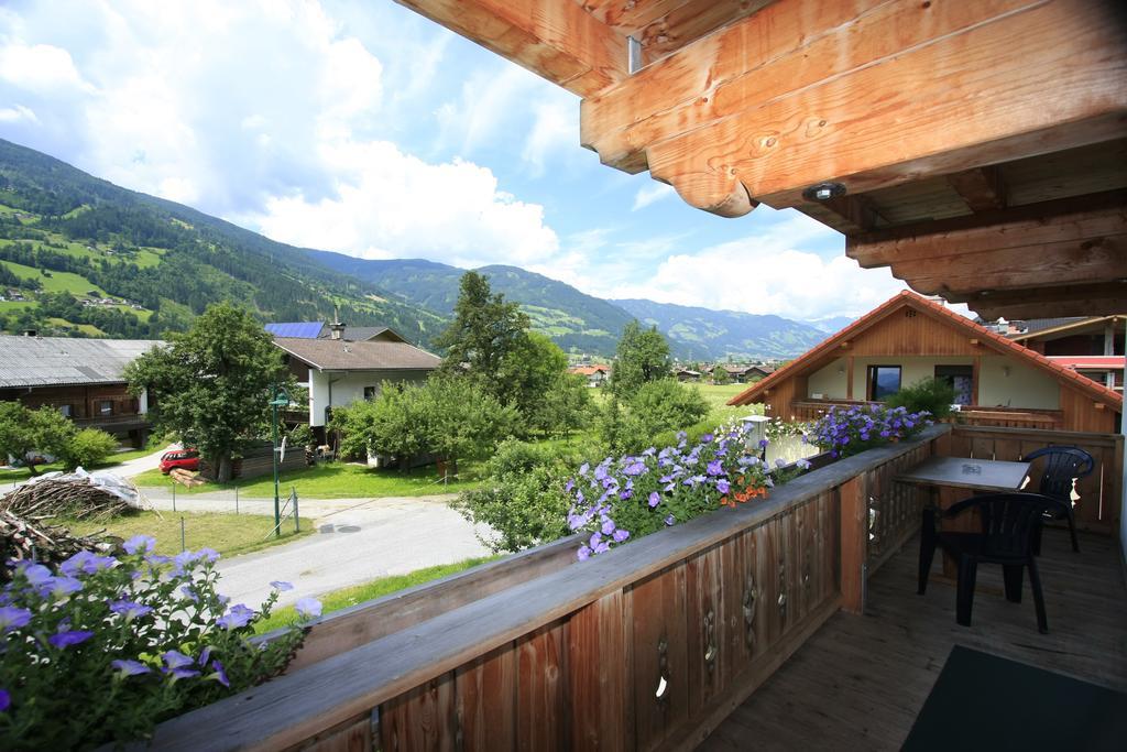 Ferienhaus Hoellwarth Stumm Exterior foto